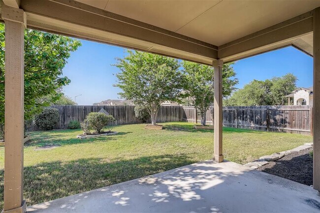 Building Photo - 1909 Ripple Creek Ct