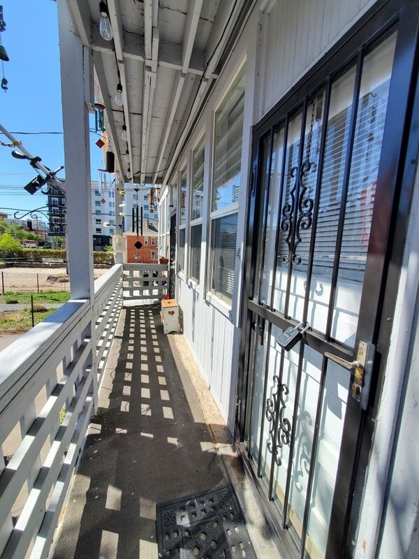 Building Photo - 325 S 400 E