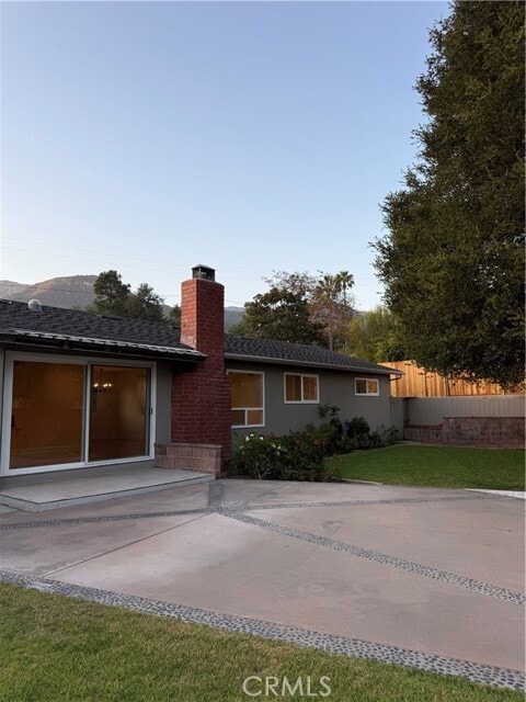 Building Photo - 720 Circle Dr