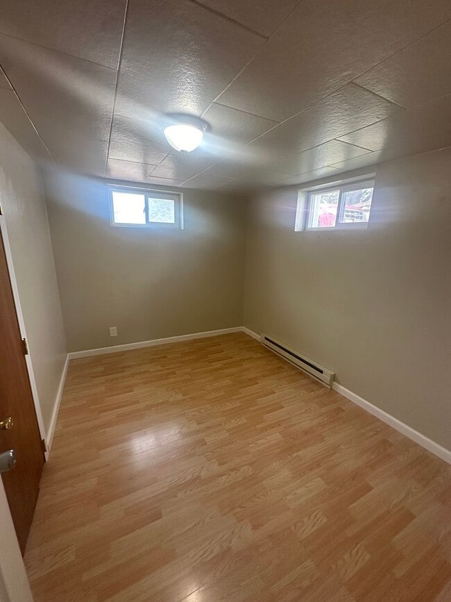 Building Photo - Ready Middle of January! Two bedrooms, one quarter bathroom home, pet friendly, central air!