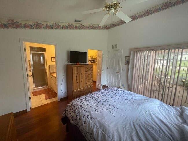 Building Photo - Charming 2BR/2BA Home in Ocala Palms – Golf Course Community Living!