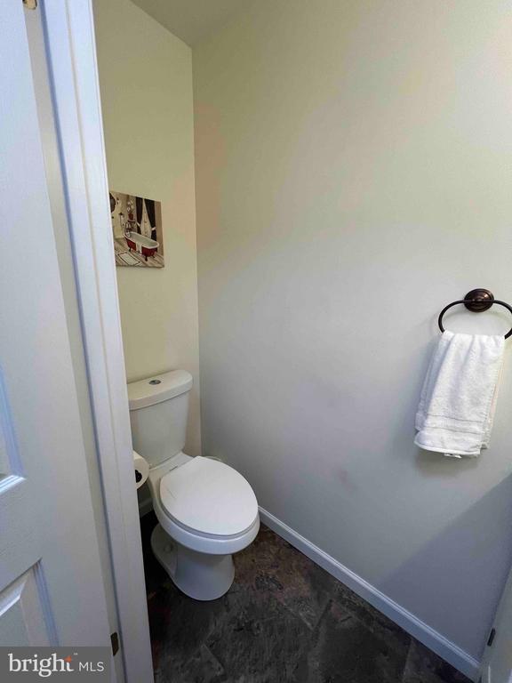 Building Photo - 6247 Spring Knoll Dr