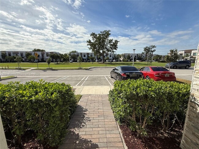 Building Photo - 685 NE 208th Terrace