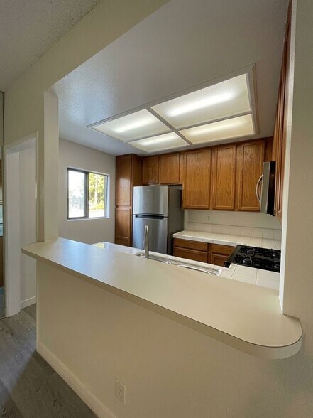 Building Photo - 314 Monterey Rd