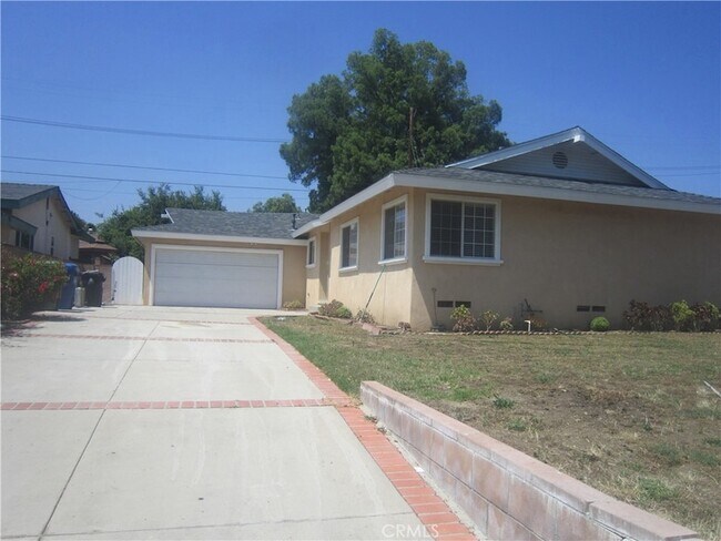 Building Photo - 18639 Liggett St