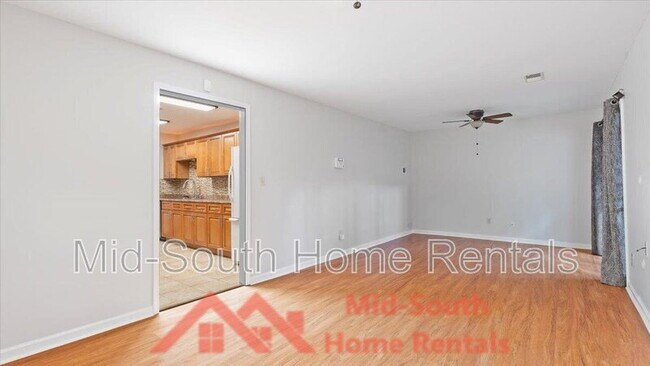 Building Photo - 4515 Flamingo Rd