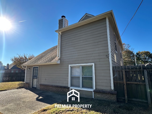 Building Photo - 8080 German Creek Dr