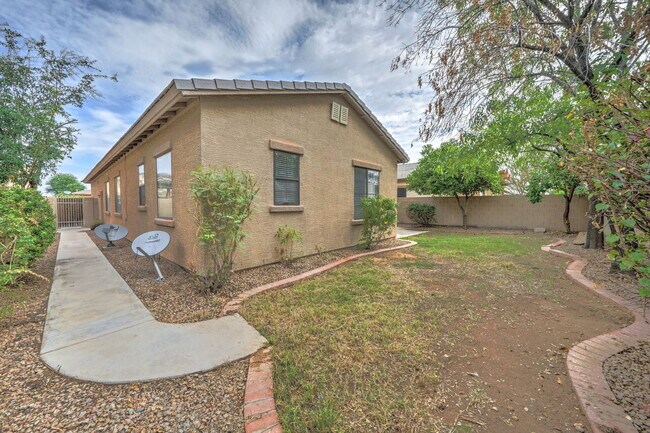 Building Photo - 1483 W Homestead Ct