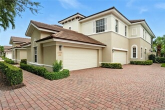 Building Photo - 10080 Valiant Ct