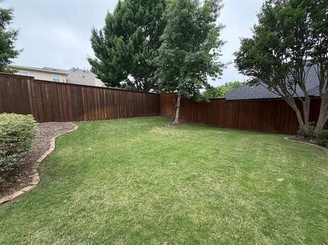 Building Photo - 5315 Cree Dr