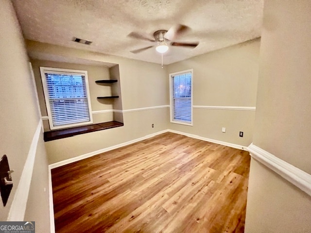 Building Photo - 2915 White Blossom Ln