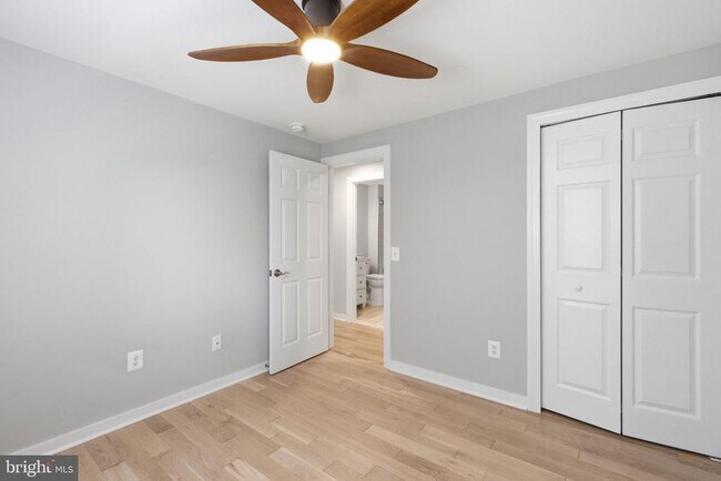 Building Photo - 2916 Montauk Ct