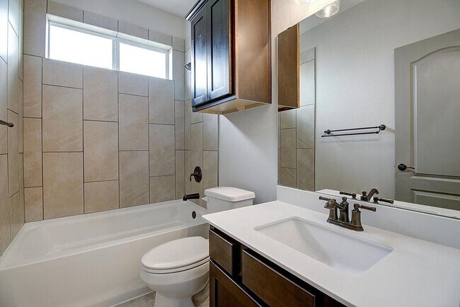 Building Photo - 3502 DeZevala - 3/Bed 2/Bath - $2195/mo