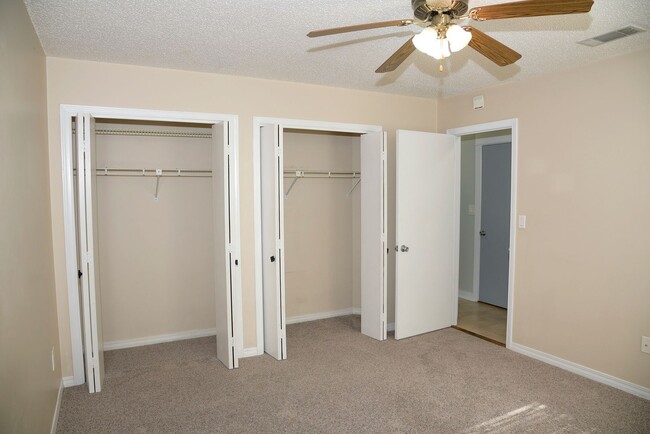 Building Photo - Cozy and Convenient Home in Niceville!