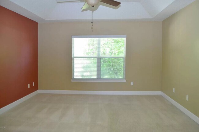 Building Photo - 32410 Pond Parke Pl