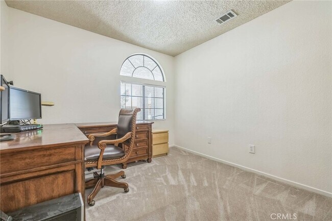 Building Photo - 26323 Corona Dr