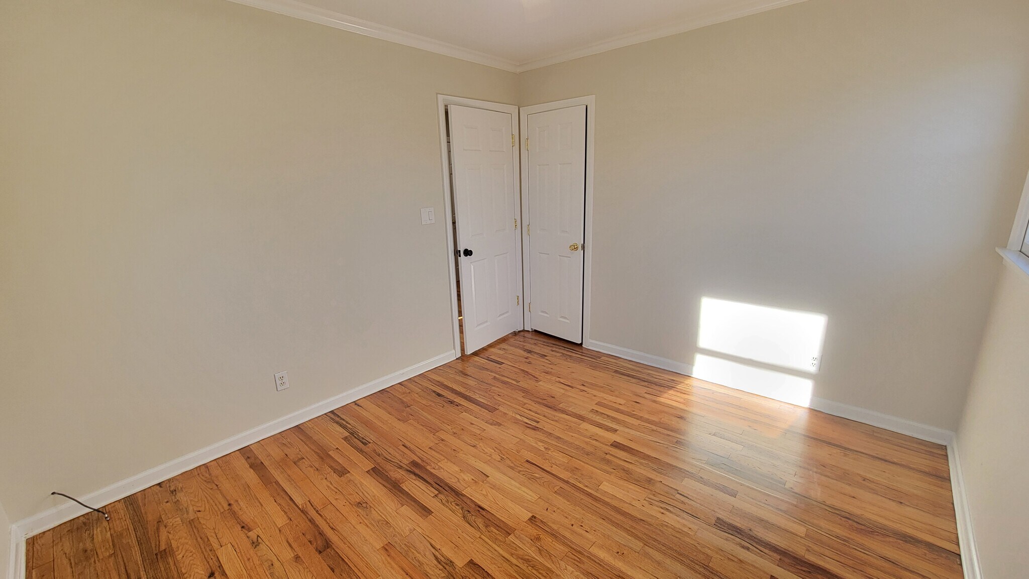 Building Photo - 23 Princeton Dr