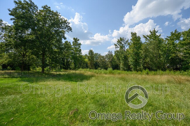 Building Photo - 2575 Mt Olive Rd