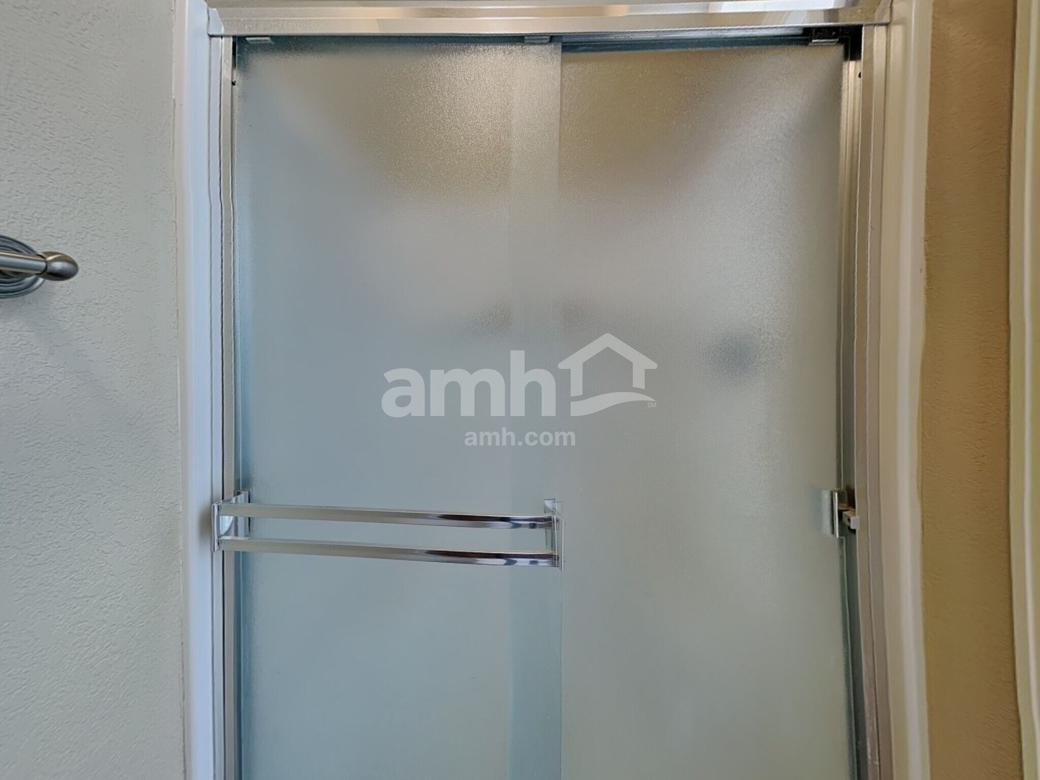 Building Photo - 1135 Legend Oak Dr