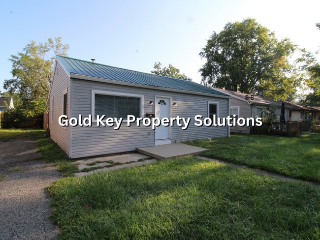 Building Photo - 2614 Fowler St