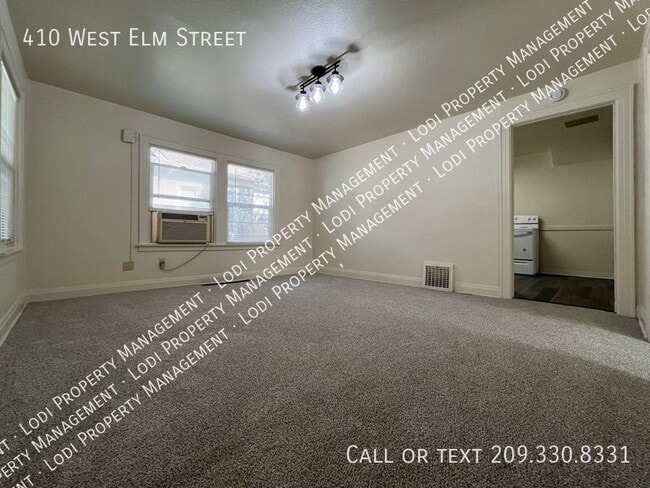 Building Photo - 410 W Elm St