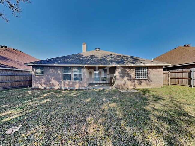 Building Photo - 1013 White Marlin Dr