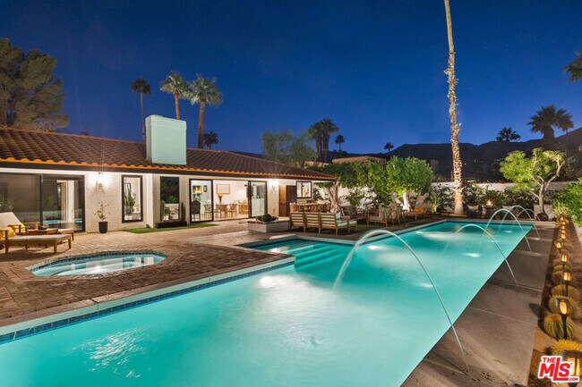 Building Photo - 72870 Deer Grass Dr