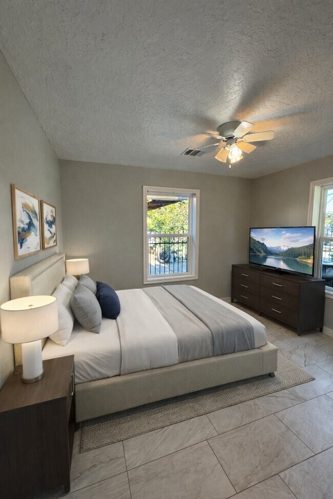 Building Photo - 2101 Maury St