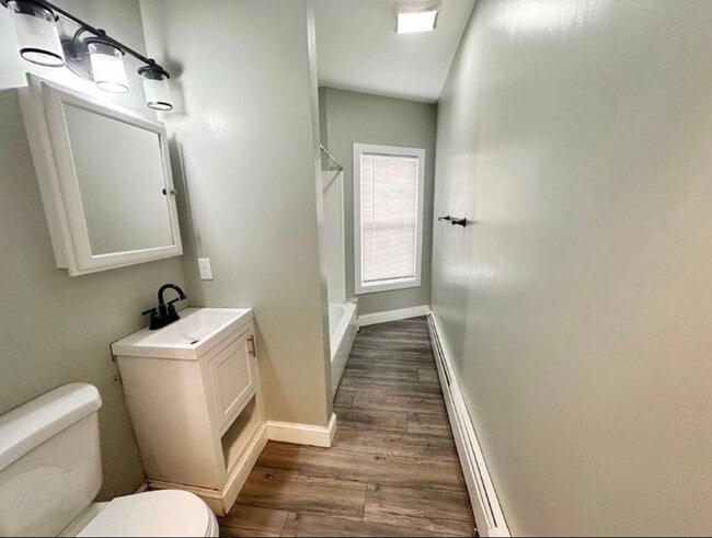 Building Photo - 130 South St