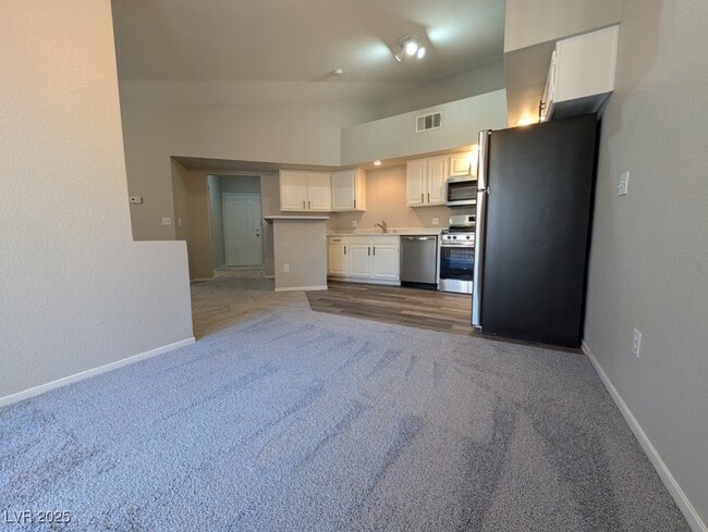 Building Photo - 8400 W Charleston Blvd