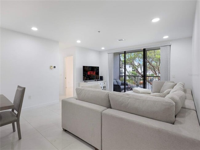 Building Photo - 5157 Floria Way