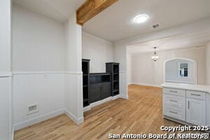 Building Photo - 603 E Evergreen St