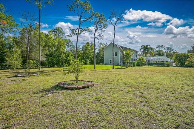 Building Photo - 6941 Hunters Rd