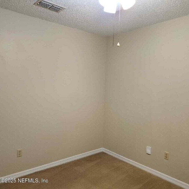 Building Photo - 2210 Captain Kidd Dr