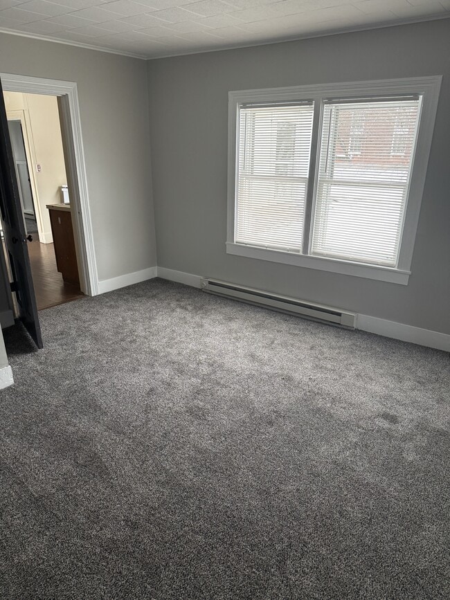 Building Photo - 50 2nd St