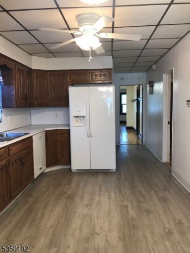 Building Photo - 9 Mill St