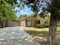 Building Photo - 1513 Bellaire Dr