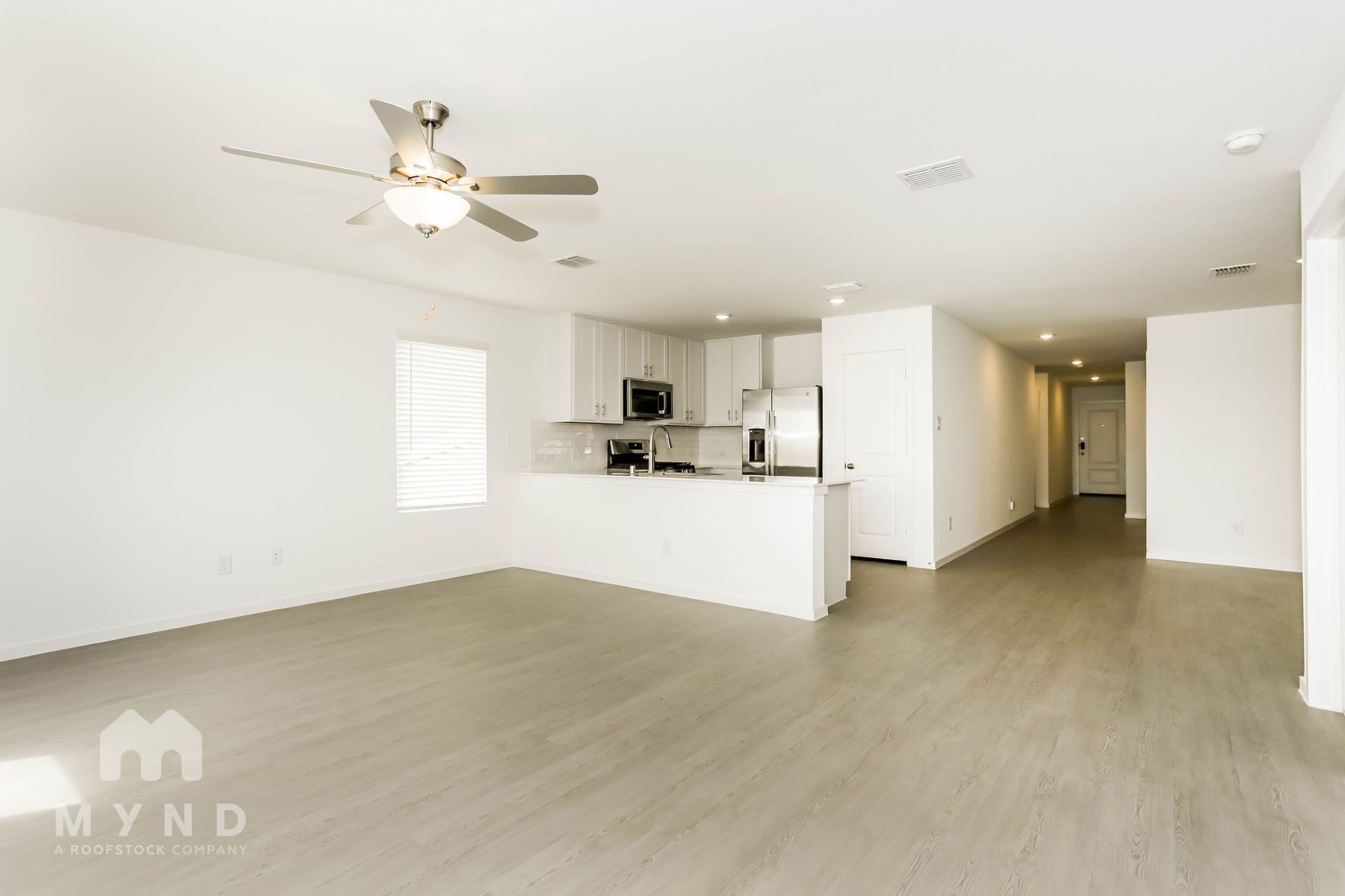 Building Photo - 2733 Mistwood Dr