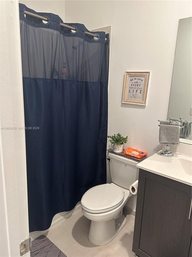 Building Photo - 2615 SE 12th St