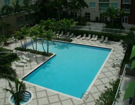 Building Photo - 2000 N Bayshore Dr