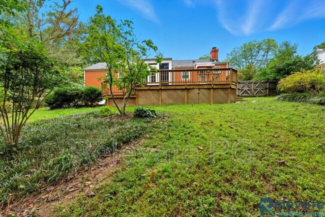 Building Photo - 401 Keats Rd