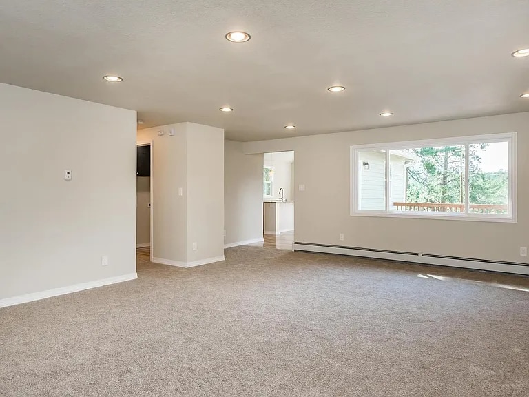 Building Photo - 28779 Pine Trail