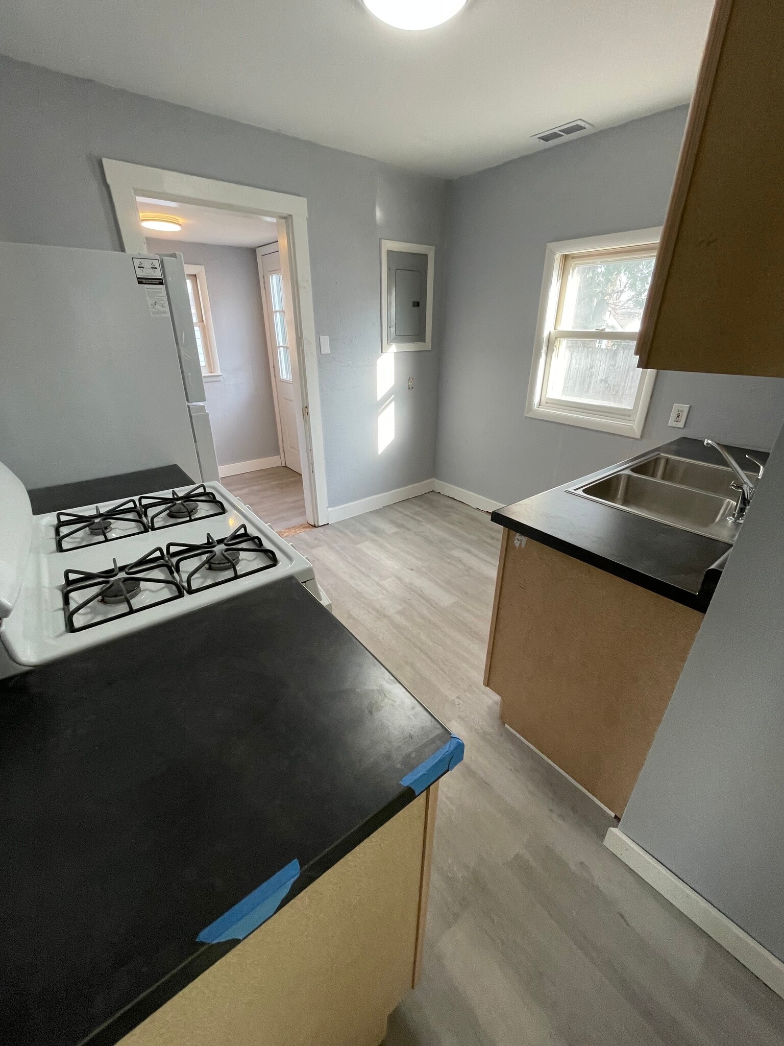 Building Photo - 23352 Hoover Ave