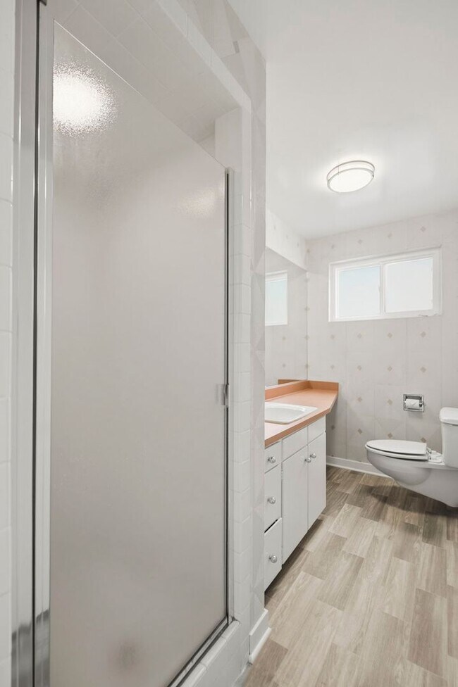 Building Photo - 45 Graystone Terrace
