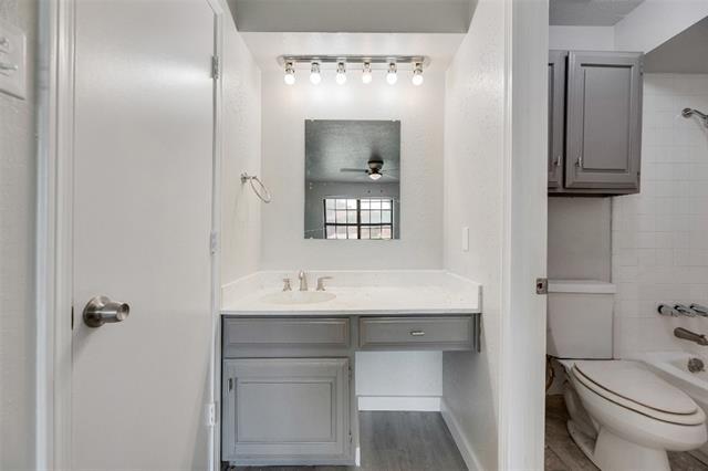 Building Photo - 3705 Osage Dr