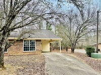 Building Photo - Conifer Ring #1 A&amp;B