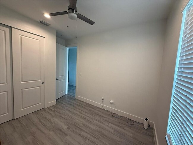 Building Photo - 2301 Magdalina Dr