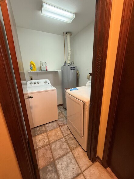 Building Photo - 119 Jay St