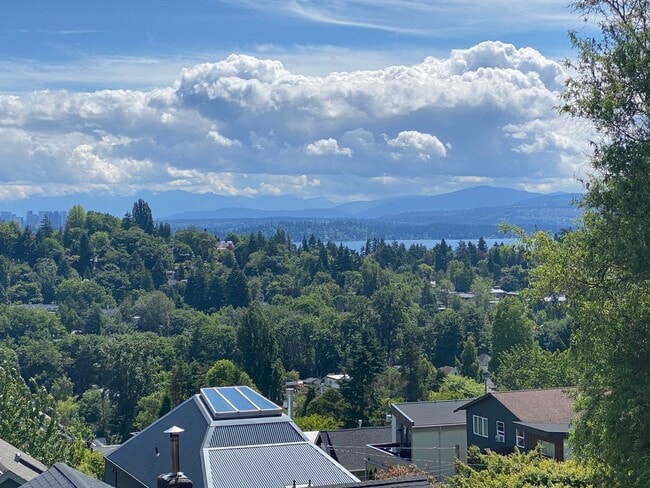 Building Photo - Ward Apartments LLC