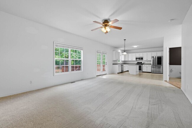 Building Photo - 22030 Lake Jordan Dr